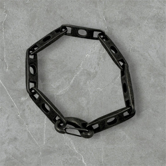 Geometric Void Industrial Chain Bracelet in Matte Black